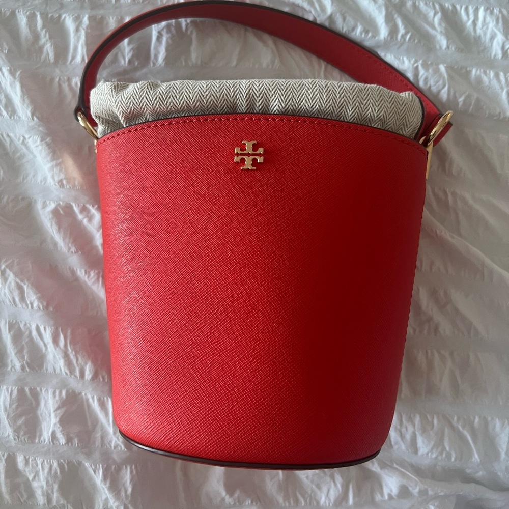 Tory Burch Bucket Bag Small